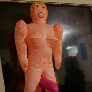 Meet your Posher, Cameron